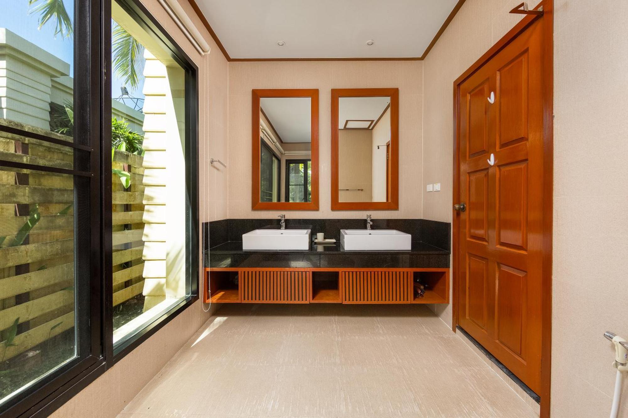 Baan Bua Estate by Tropiclook Nai Harn Exterior foto
